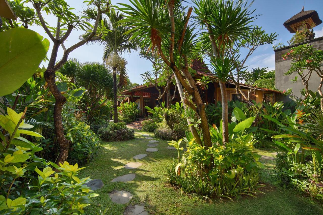 Mahe Garden Inn And Villas By Kamara กูตา ภายนอก รูปภาพ