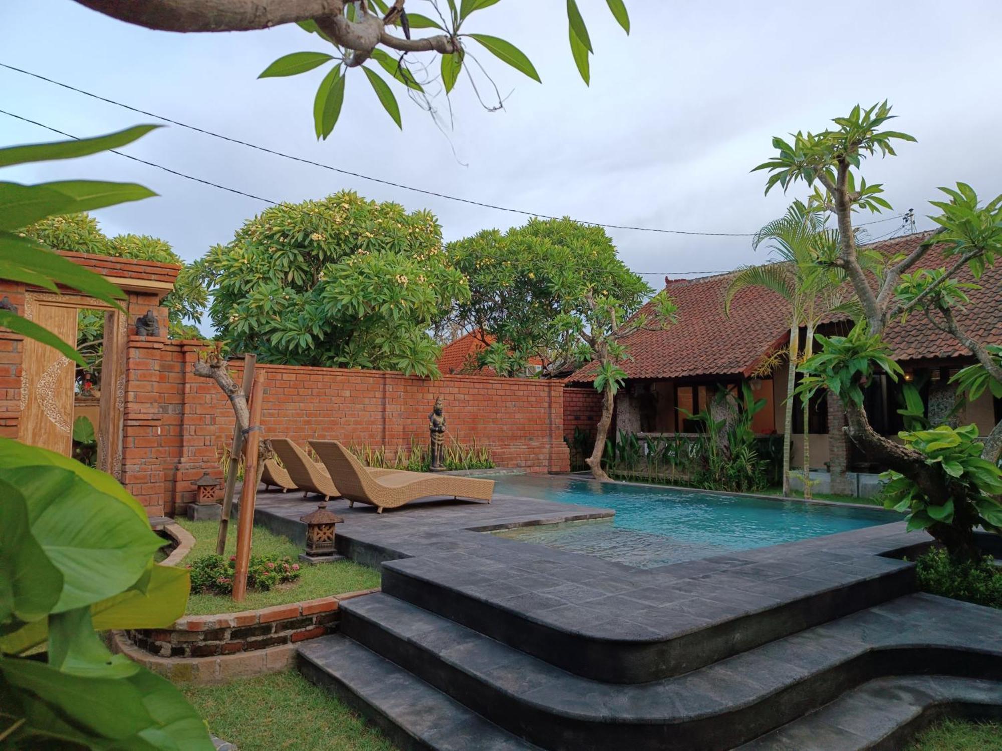 Mahe Garden Inn And Villas By Kamara กูตา ภายนอก รูปภาพ