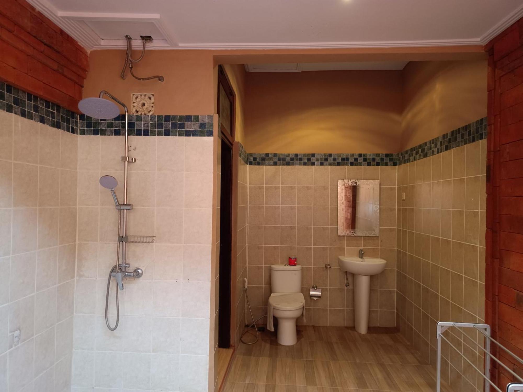 Mahe Garden Inn And Villas By Kamara กูตา ห้อง รูปภาพ